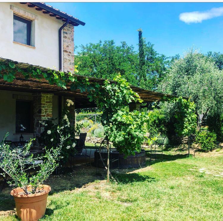 Bed and Breakfast Bosco Ai Marzi Poggibonsi Exterior foto
